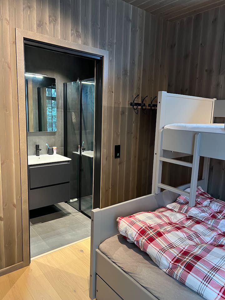 غرفة النوم 1