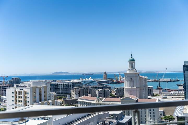 *NEW* Cozy All-In-One Apartment with Ocean View gallery image 5