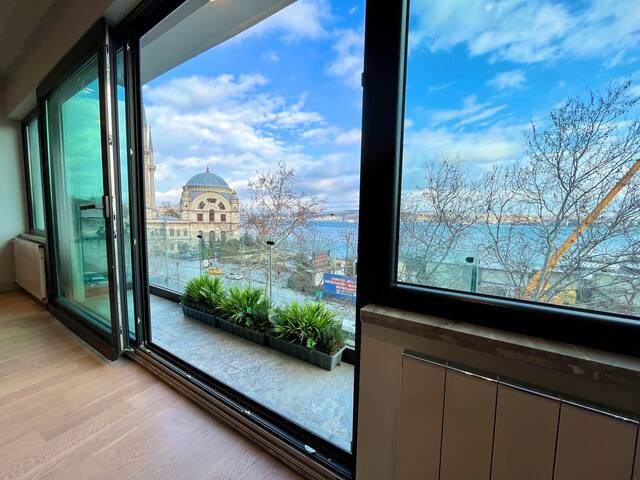 Amazing Bosphorus View Apartment1 gallery image 4