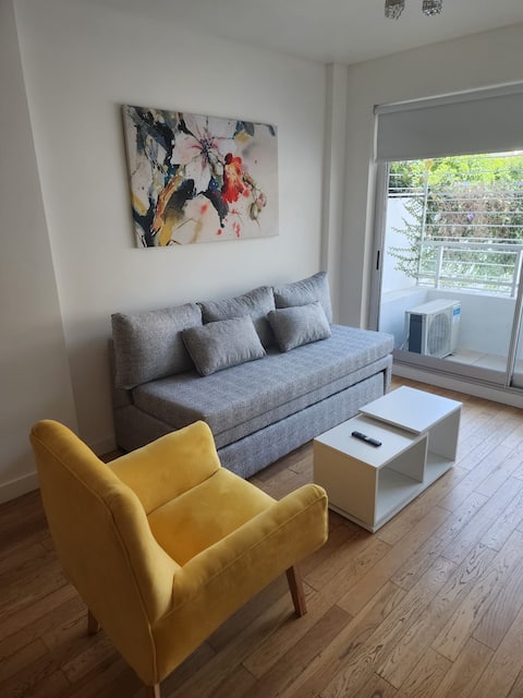 Propiedad de Airbnb exitosa: Full apartment for 4 en Villa Crespo