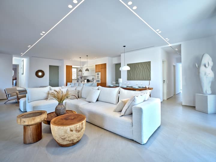 Villa Rojo - Naxos