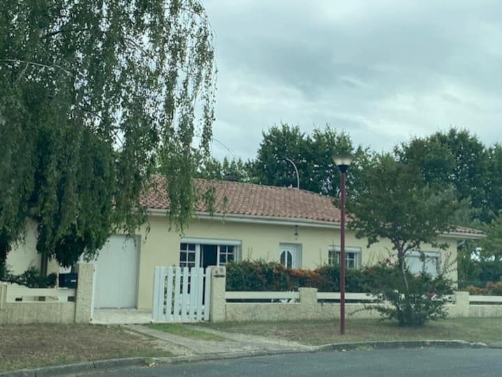Maison Familiale "Chez Véro" - France