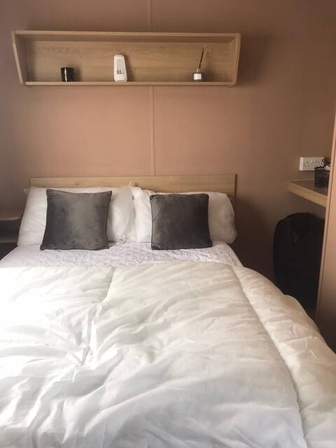 Summer (plot 8) seawick park holiday site