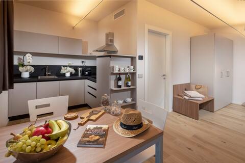Annuncio Airbnb popolare: Tartufo Studio - Borgo Roggeri Country House a La Morra
