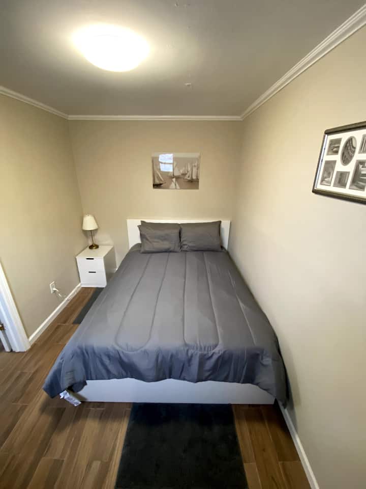 Queen Bed