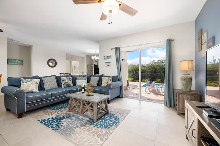 3br Villa Central Location ~ Private Pool & Patio! - Aruba