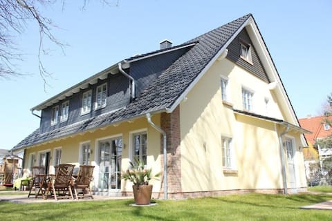 Casa Ronja - Vacation home in the heart of Baabe