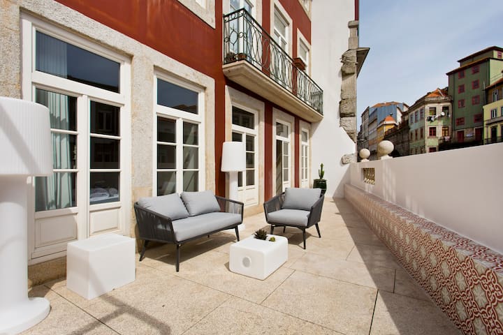 BOUTiQUE Rentals- P*O*R*T*O Ribeira