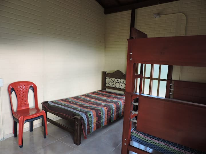 Spálňa 4.
Nachádza sa na balkóne na druhom poschodí