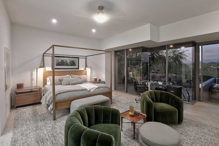 חדר שינה ראשון, מיטת קינג.