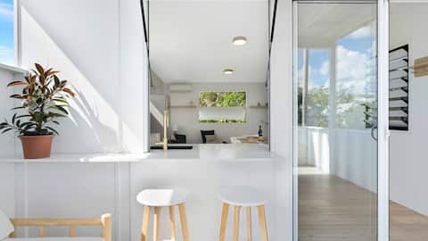 The Bimby - Central location. Beautifully styled.