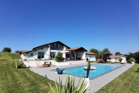 QUIET BASQUE HOUSE, AMAZING VIEWS