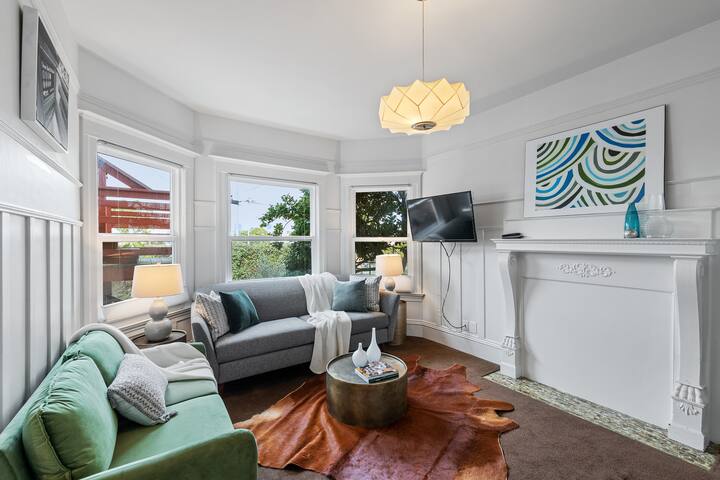 Modern 3Bd Edwardian Renovated Flat gallery image 2