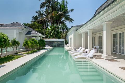 Ultra Luxe Historical Mansion