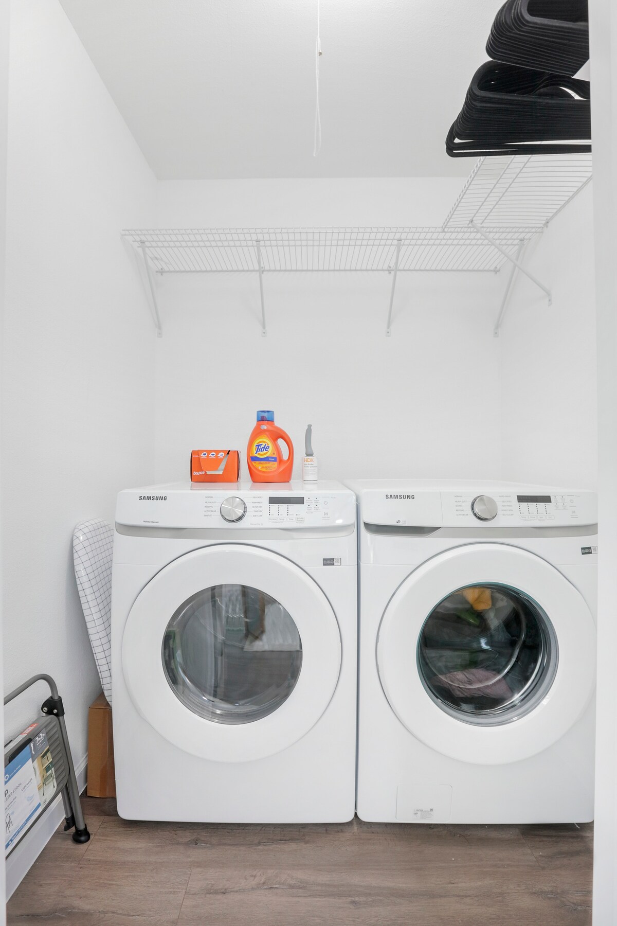 Cozy Central Austin Condo | King Bed + Parking