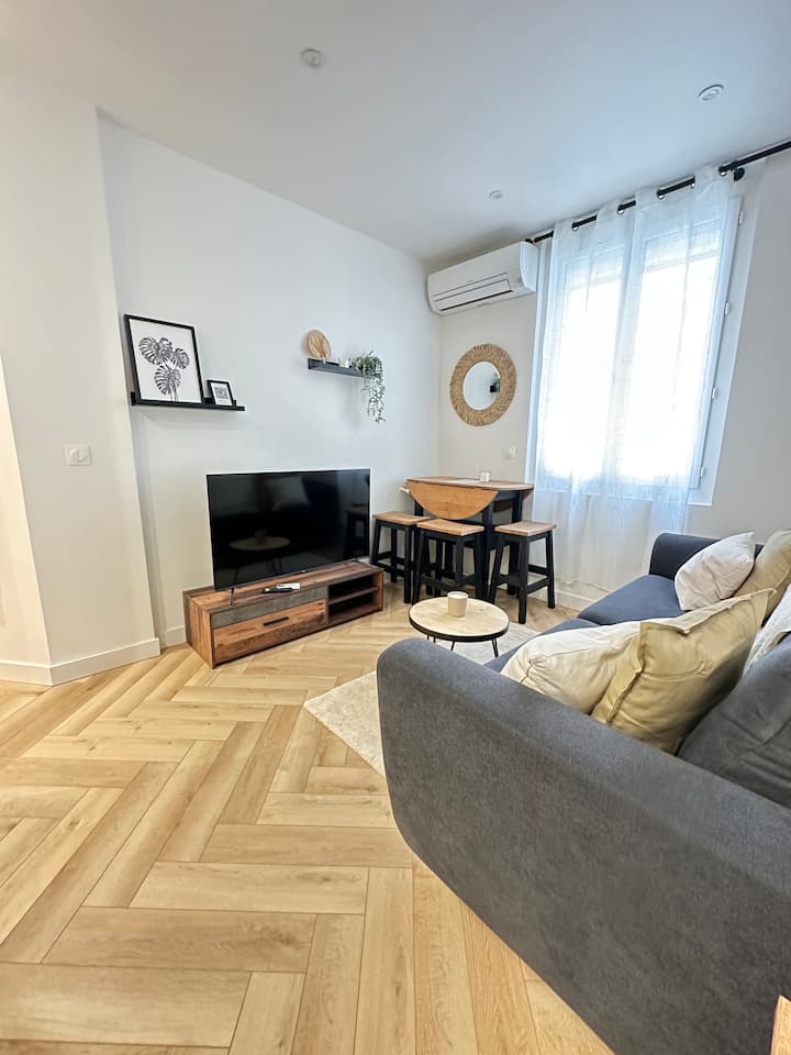 Appartement Neuf à Pied Du Vieux-port - Plage des Catalans