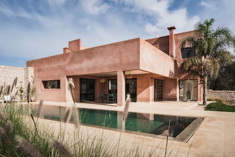 Dar Eden: country house