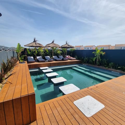 The Salty Pelican managed Airbnb listing 2