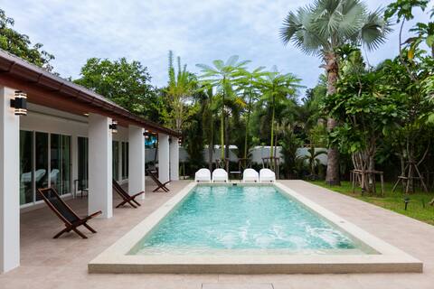 Houses of Sunny - Sun House