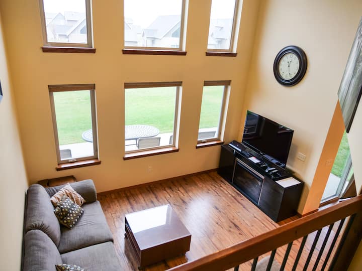 Cabin 155Waiting You to Arrive! Cabins for Rent in Arnolds Park, Iowa, United States Airbnb