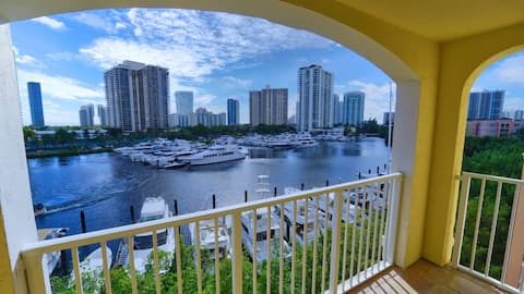 Amazing view - The Yacht Club