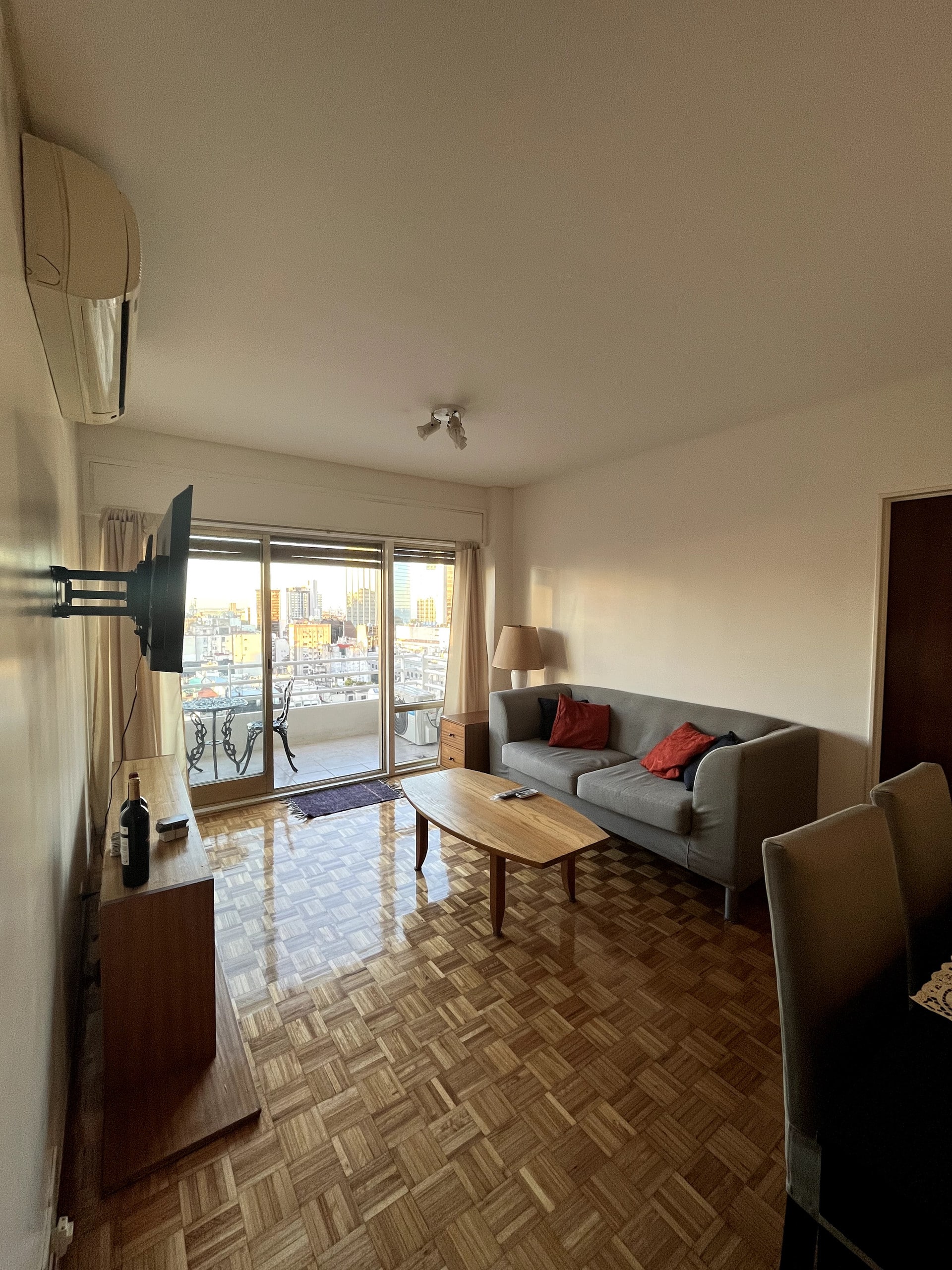 Two-bedroom apartment in San Nicolás