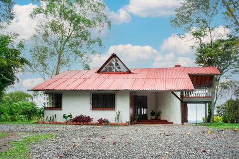 Alojamiento Rural Finca La Querencia en Filandia