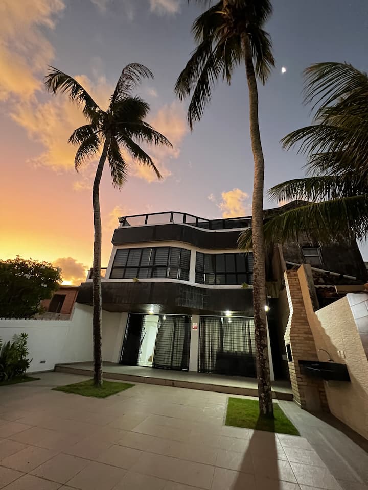 House by the Sea in Olinda