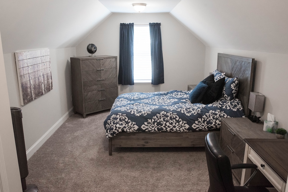 „ბარმ-ოთახი“ (ორადგილიანი საწოლი)