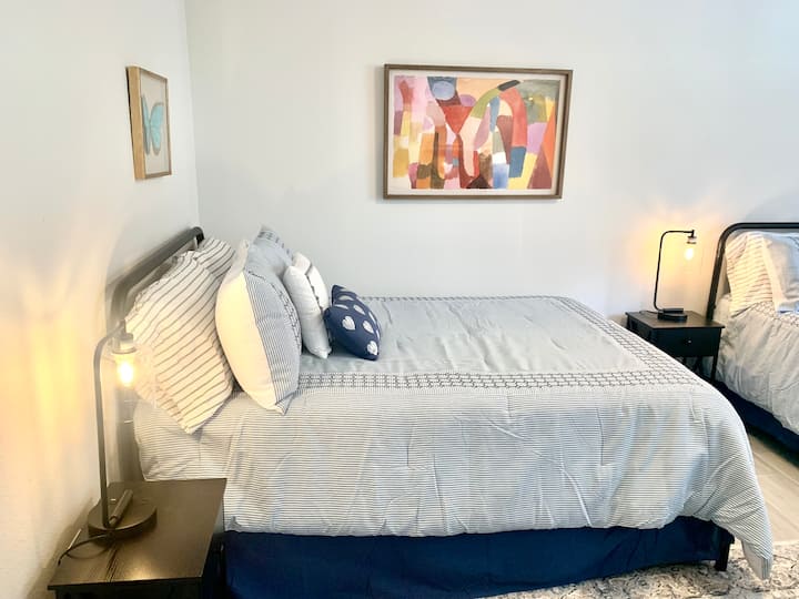 საძინებელი 1