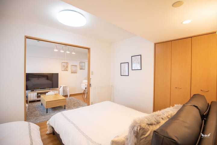 Hiro & Saaya managed Airbnb listing 3