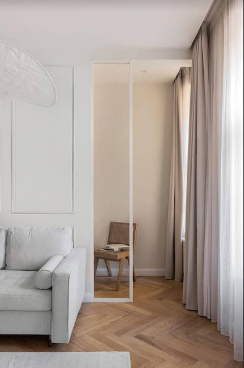 Successful Airbnb property: Designer flat in heart of Prague in Vinohrady