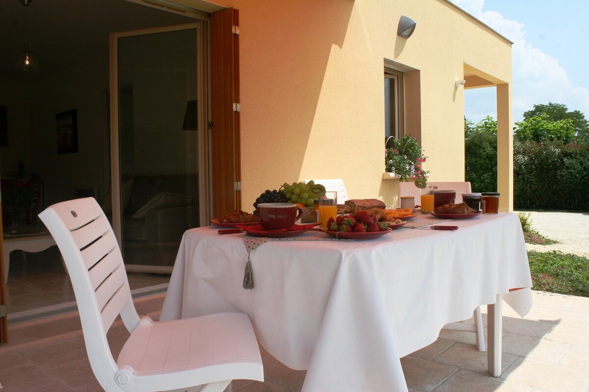 Le Couchant-2p-terrasse-parking - Simeyrols