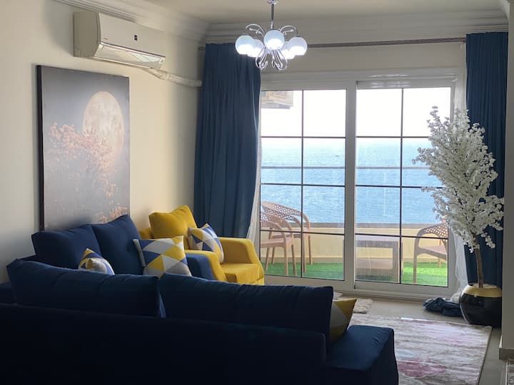Wide Seaview 3-bedroom - Alexandria