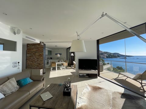 Airbnb con mejor rendimiento: *Dream home right on the sea* en Roses