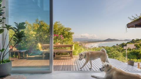 Top Airbnb: Cool house best view! in Imbituba