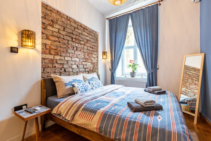 House of Serenity: 3BR, 2BA, Balcony, @Galata gallery image 3