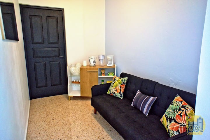 Lola's Donjon/peaceful Prop. + Near Beaches + Htub - San Germán