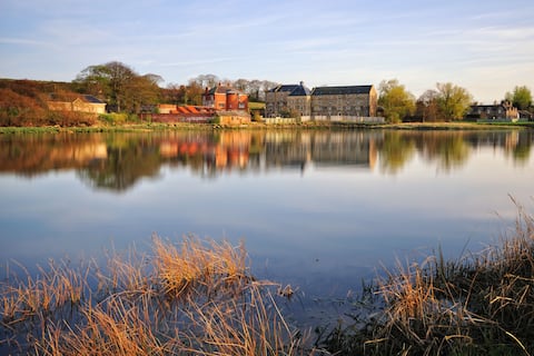 Luxury home with sea views for 6, near Bamburgh