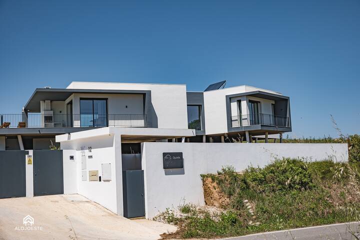 Quinta da Estima | House & Farm gallery image 5