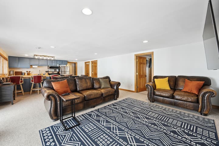 Honey Hole Lodge - Grand Casino Mille Lacs