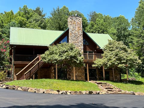 Comity Cabin Craft Retreat