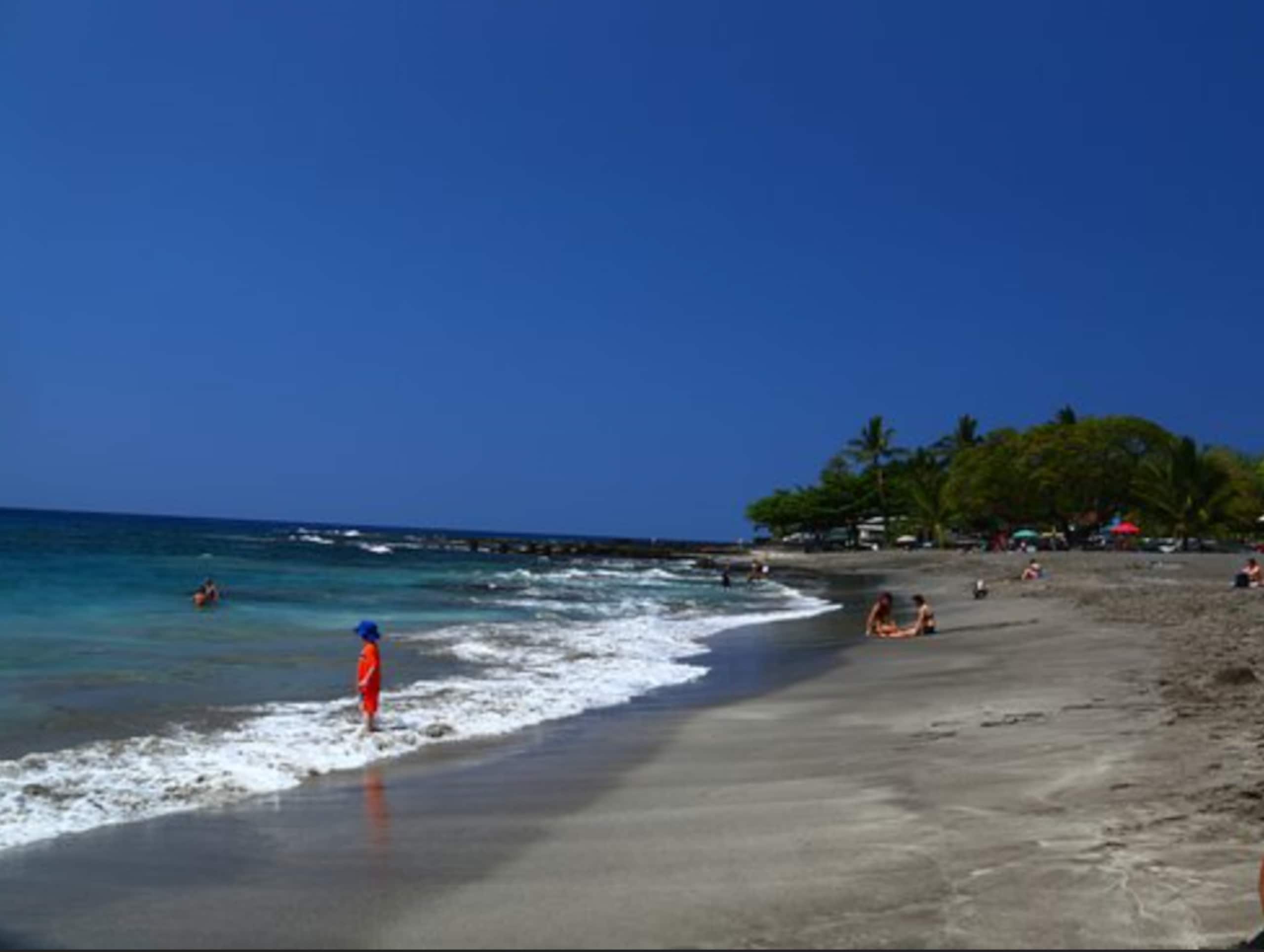 Home in Kailua-Kona · ★5.0 · 3 bedrooms · 4 beds · 3.5 baths - Image 50