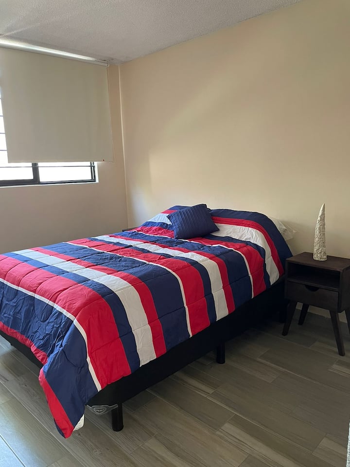 غرفة النوم 1