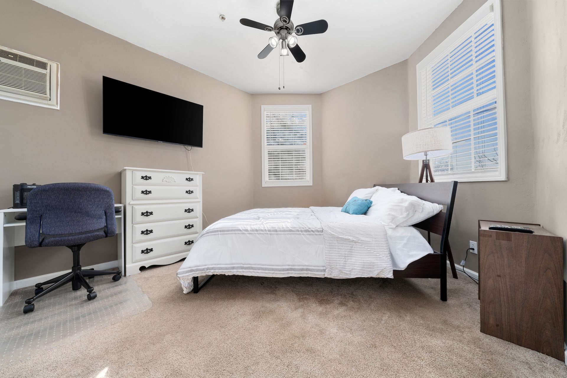 Cozy 1 bdr/1br near downtown