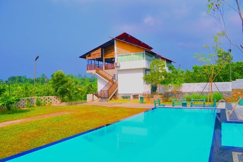 4 Bed Room Villa In Beruwala