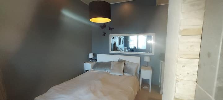 En la planta baja, cama doble de 160 cm de ancho.