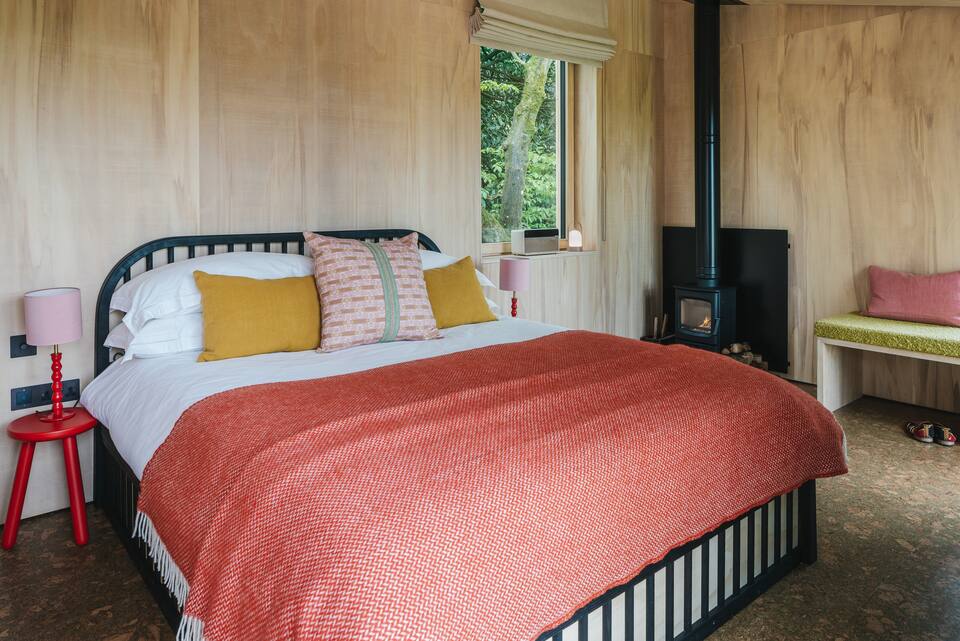 A treehouse for two on an old estate, Elmore, Gloucestershire, United Kingdom, photo 5 of 10