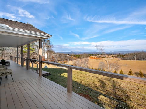 Accepting Guests – Peaceful 5BR w/Views & GameRoom