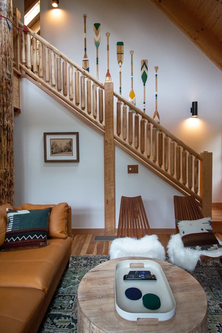 Howdybrook Basecamp | Hocking Hills Cabin - Laurelville, OH